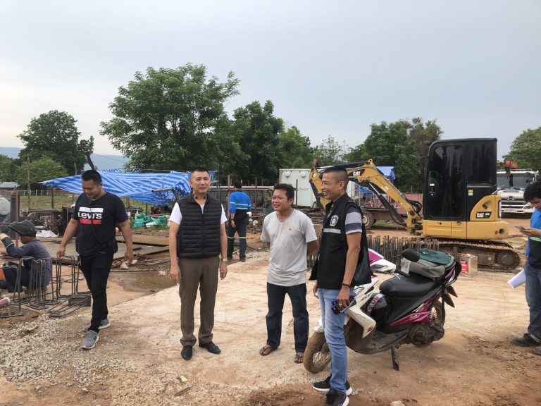 ตรวจเยี่ยมแคมป์คนงานโรงงานน้ำตาล